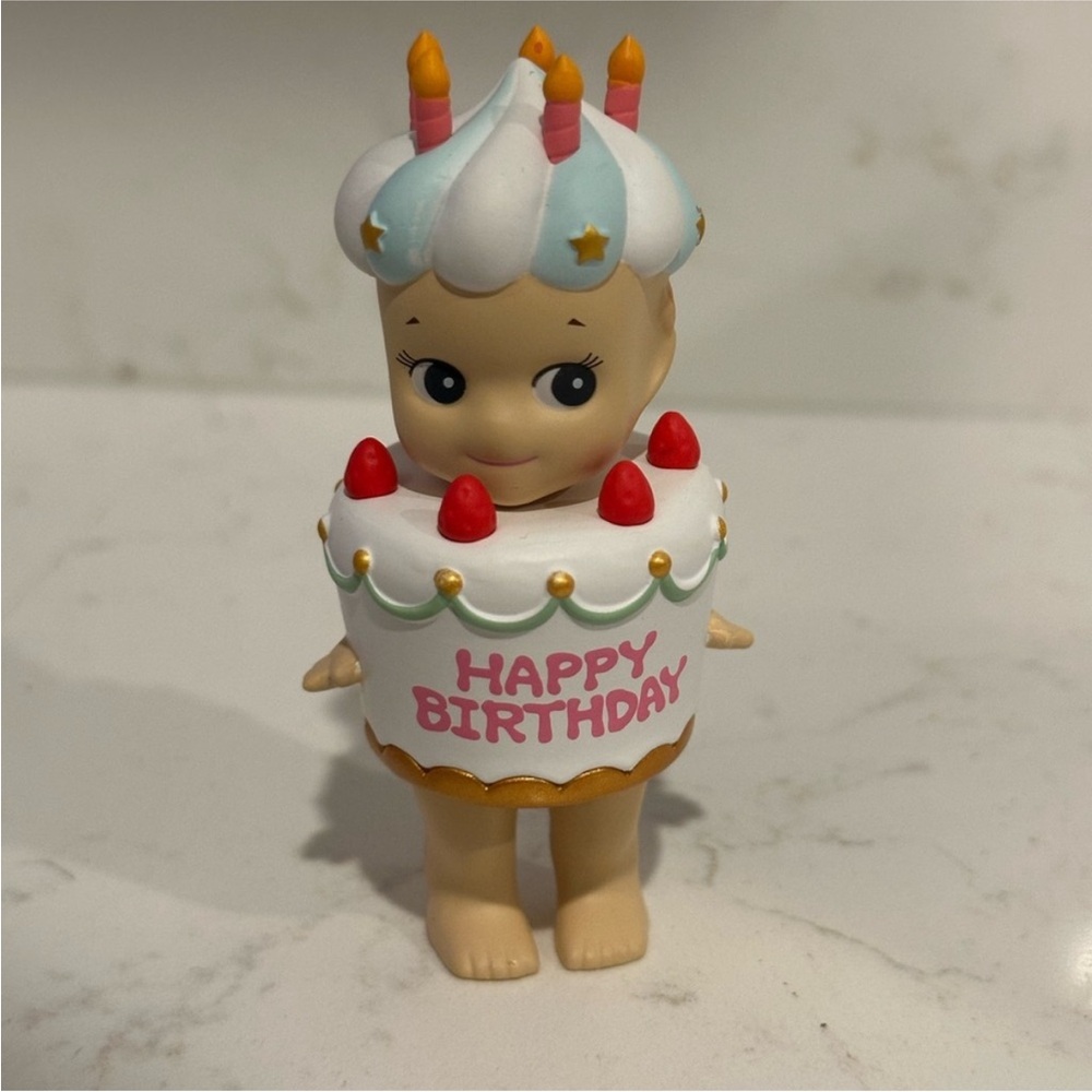 Sonny Angel Happy Birthday